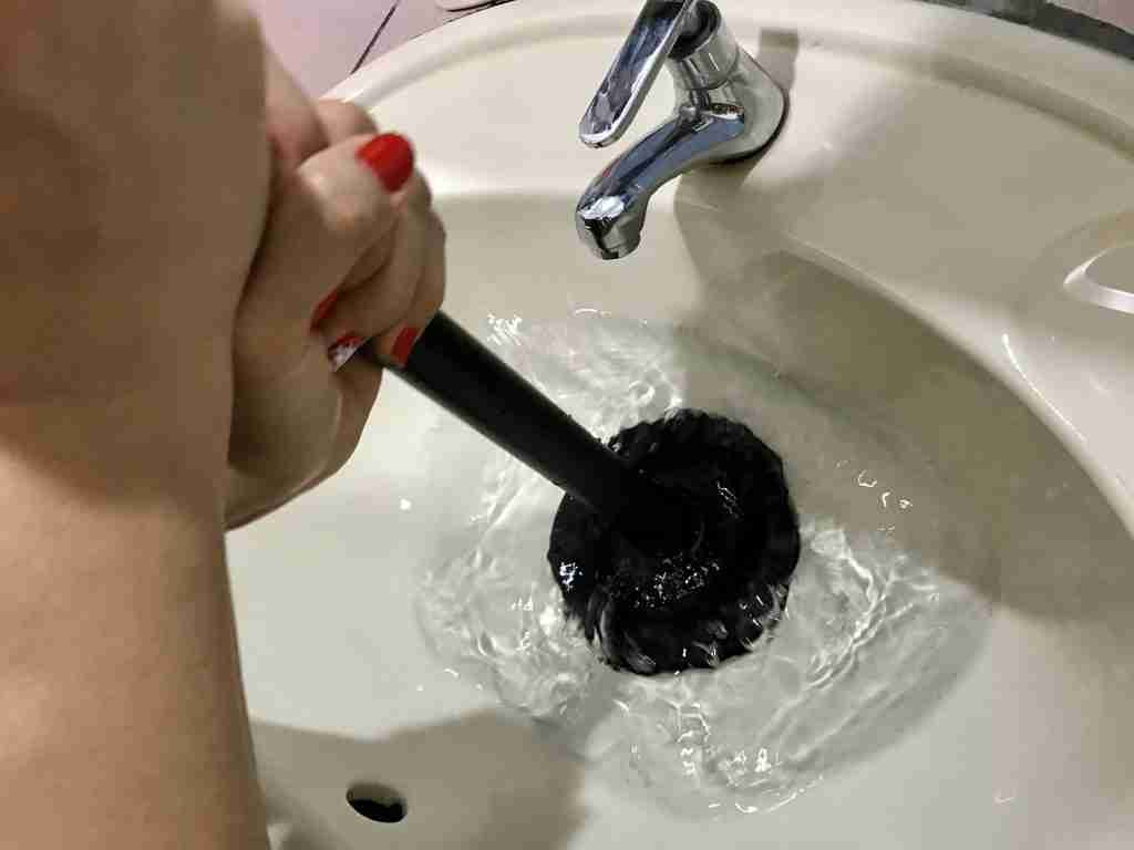 blocked drain plumber Bayside